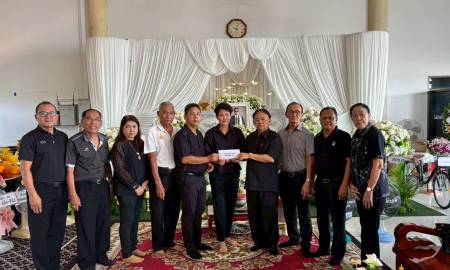 นายอิสสระ กิ่งแก้ว